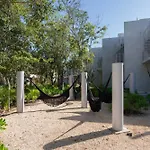 513 Seremonia Selva Private Pool & Grill 2 Bedroom Apartment